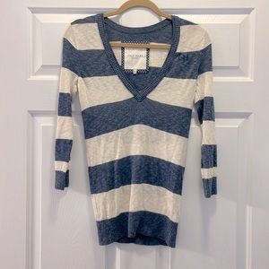 Hollister V-Neck Sweater